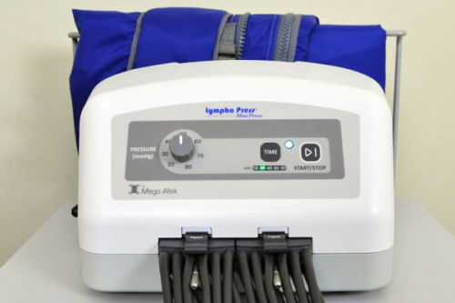lympha press mini new + комбинезон — профессиональный аппарат для прессотерапии и лимфодренажа фото 4